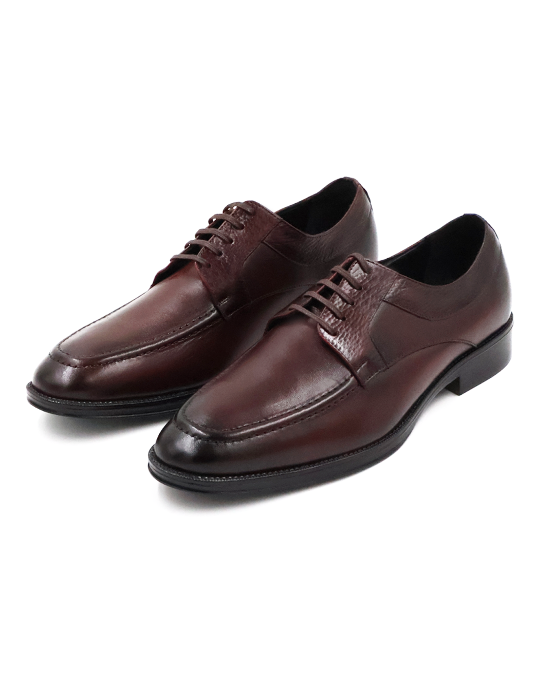 ZAPATO DE VESTIR CAFÉ EN PIEL DE BECERRO Y TERNERA