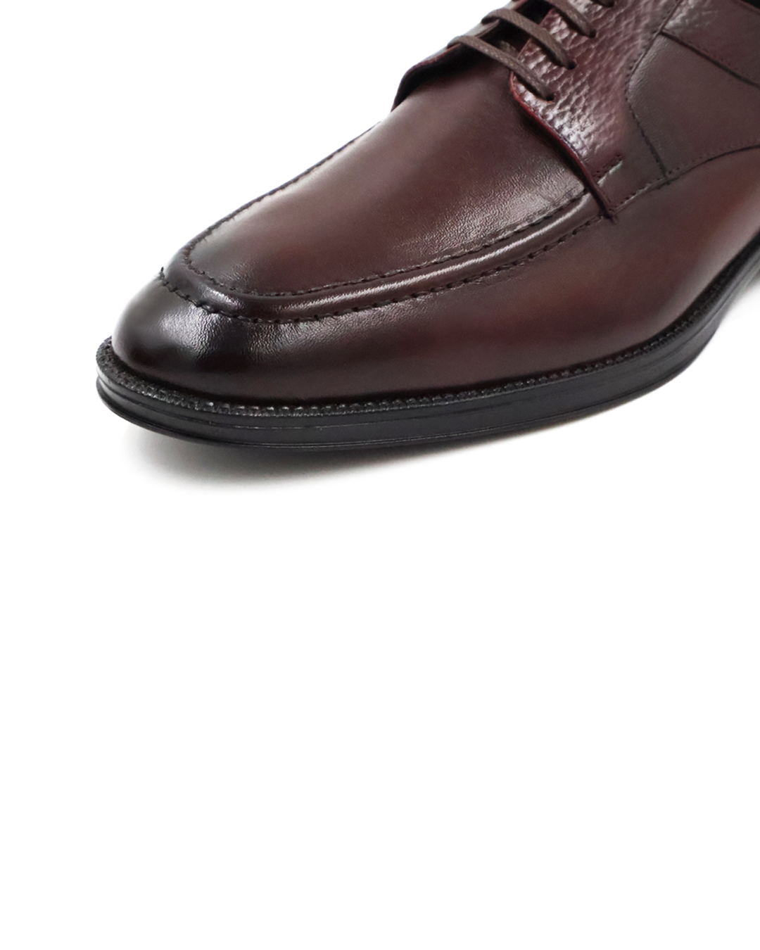 ZAPATO DE VESTIR CAFÉ EN PIEL DE BECERRO Y TERNERA