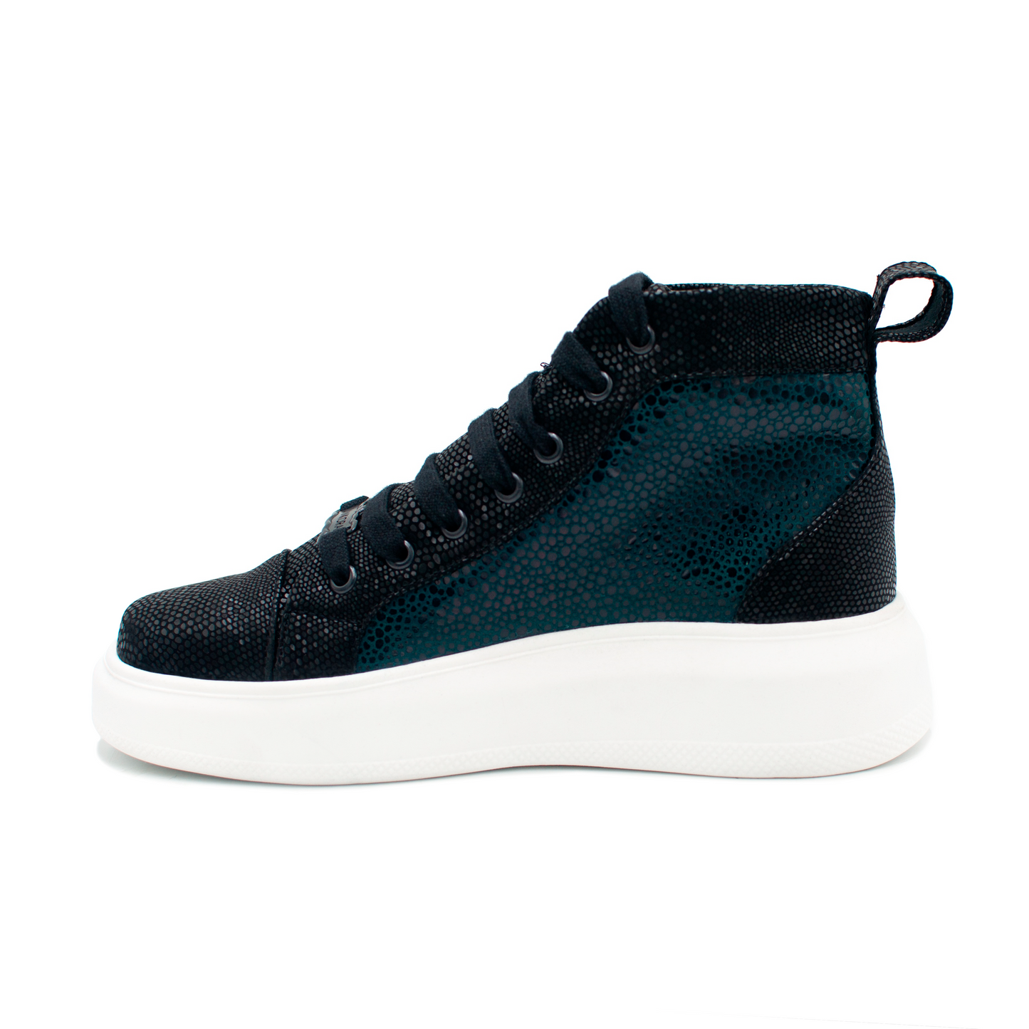 BOTÍN EN PIEL GRABADA DE MANTARRAYA - KOW092J