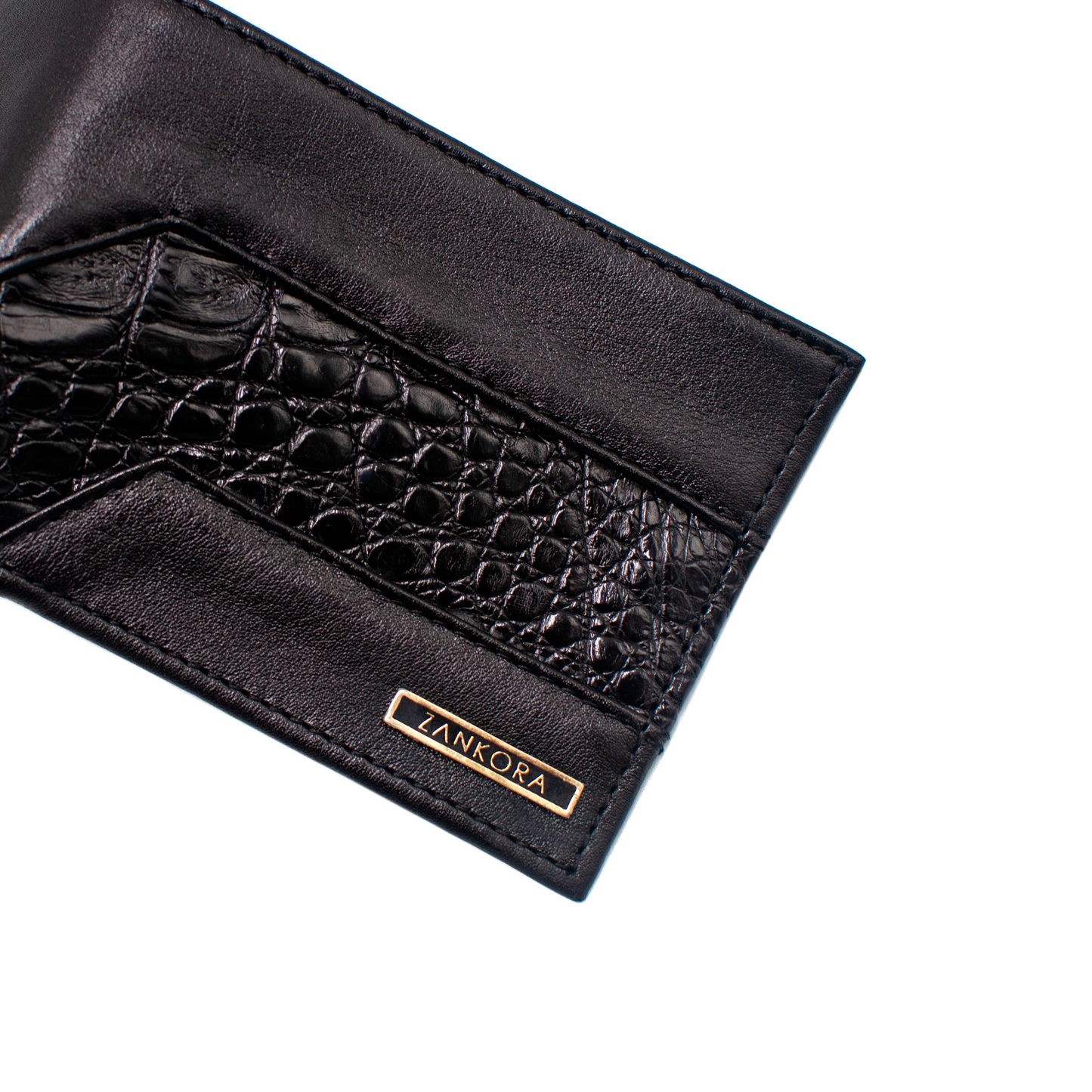 CARTERA EN PIEL GENUINA DE COCODRILO - DKO203