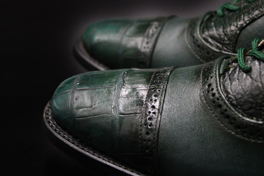 BOSTONIANO EN PIEL DE COCODRILO