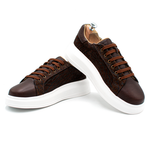 TENIS SNEAKER EN PIEL DE CUELLO DE TORO COLOR CAFE CON PIEL DE VENADO - WOQ091I