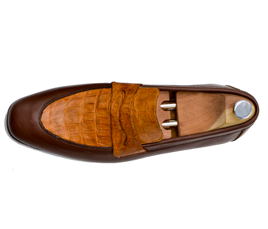 MOCASINES COMPLETAMENTE EN PIEL DE COCODRILO MIEL - AJS234G