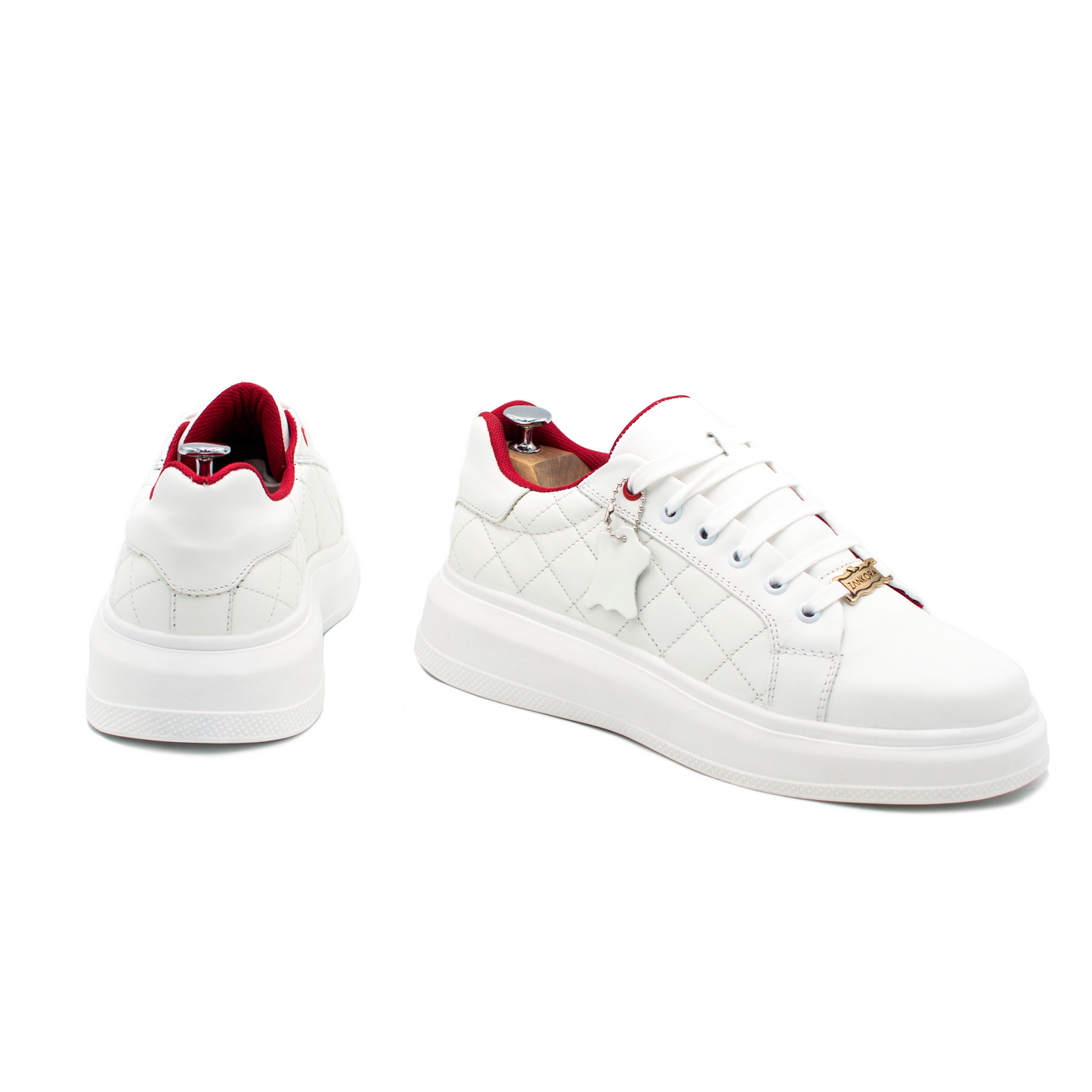 TENIS SNEAKERS CAPITONADO BLANCO/ NEGRO EN PIEL GENUINA DE BECERRO - KOW902O