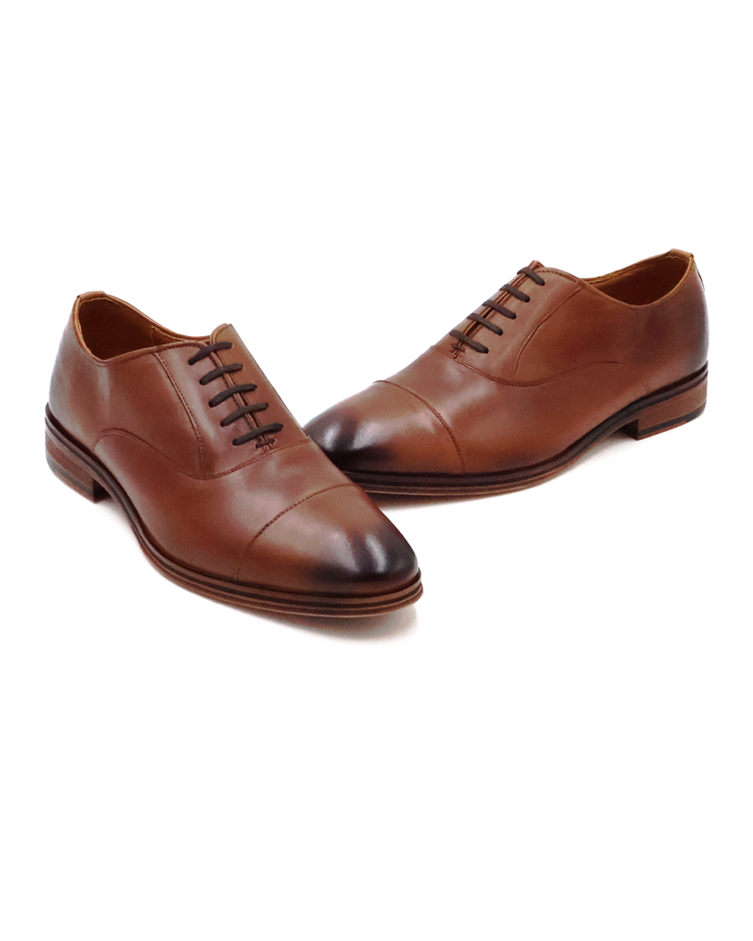 ZAPATO CASUAL DE VESTIR MARRÓN CAP TOE EN PIEL VACUNO (BECERRO)