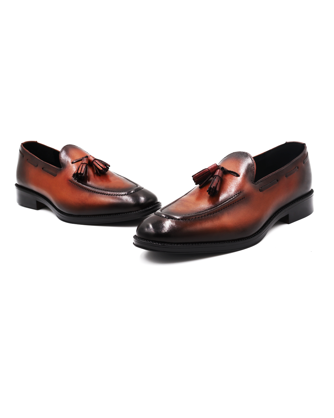 MOCASÍN CAFÉ EN PIEL DE BECERRO PARA HOMBRE