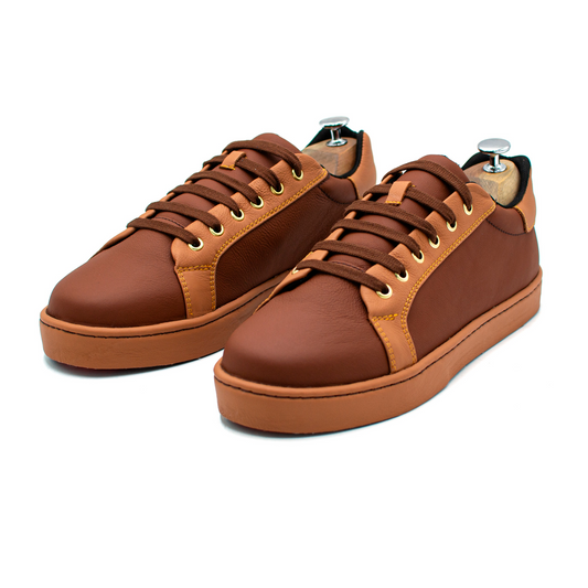 TENIS SNEAKER EN PIEL DE BECERRO ITALIANO COLOR CAFÉ - KWOQ90W