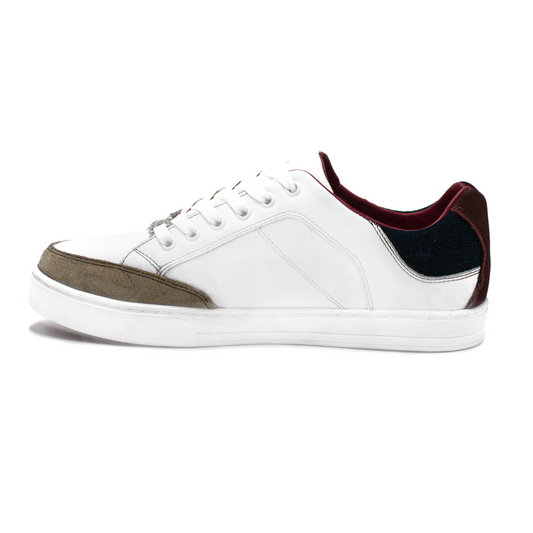 TENIS SNEAKERS DE BECERRO ITALIANO CON APLICACIONES EN GAMUZA - SJA384U