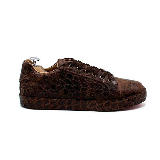 TENIS SNEAKERS EN PIEL GRABADA DE COCODRILO CON SUELA FORRADA - EOP2308