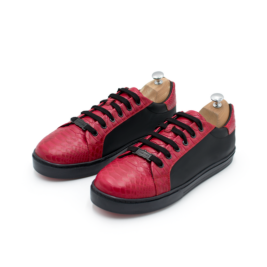 TENIS SNEAKERS EN PIEL GENUINA GRABADO DE PITÓN CON CABRA -  LKO920O